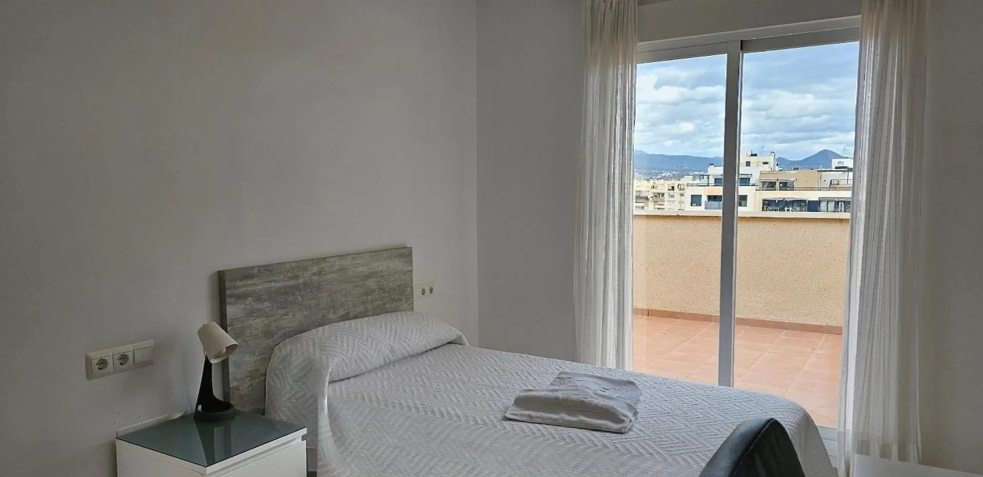 Hostel Residencia Alfil Malaga Apartament