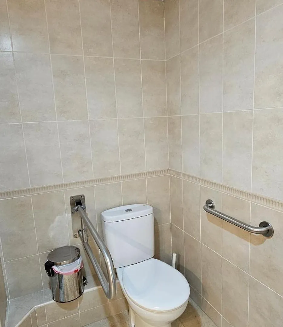 Apartment Hostel Residencia Alfil Malaga