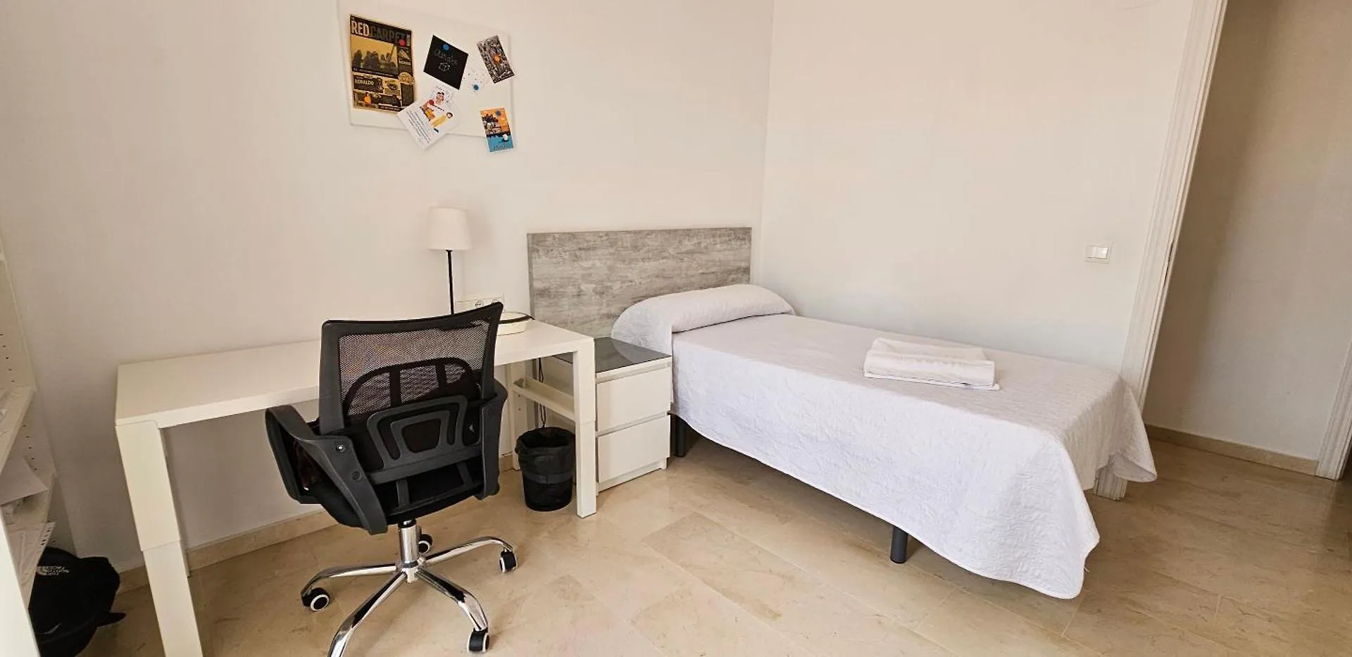 Apartment Hostel Residencia Alfil Malaga